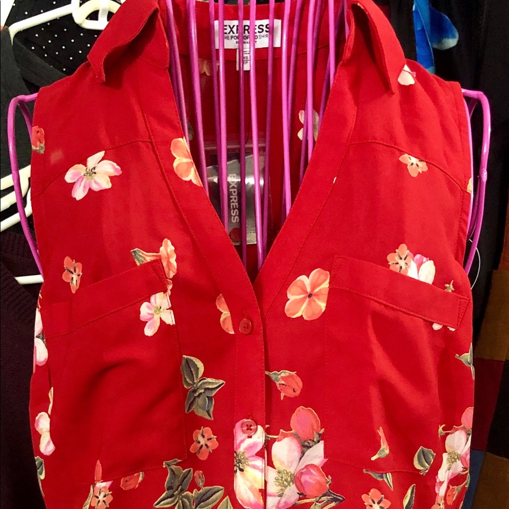 NWT Express sleeveless portofino red floral XS
